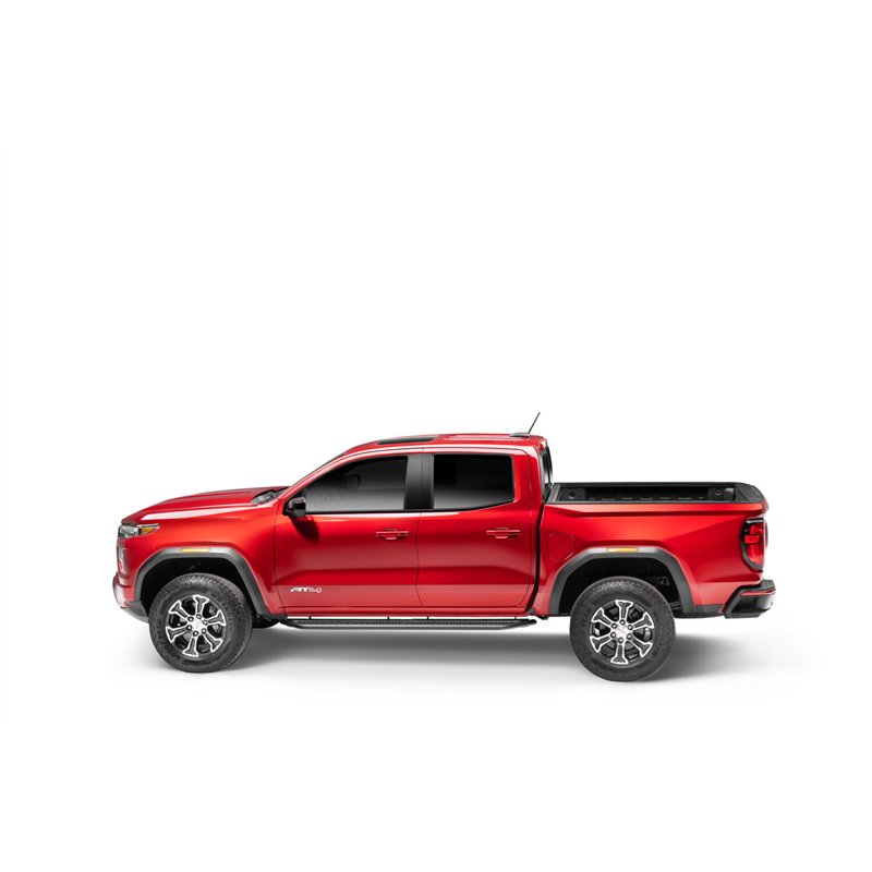 Go Rhino | Dominator Xtreme D6 Side Steps with Rocker Panel Mounting Brackets Kit - Colorado / Canyon 2015-2025