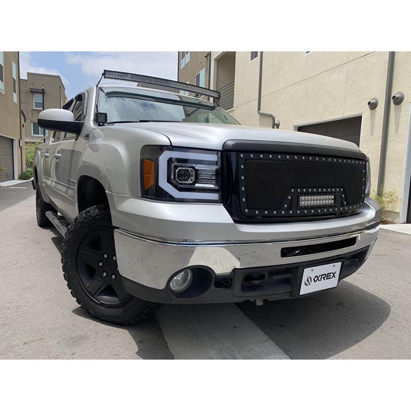 AlphaRex | PRO-Series Halogen Projector Headlights - Sierra 1500 / 2500 HD / 3500 HD 2007-2014