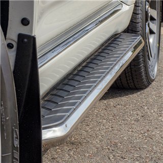 ARIES | AeroTread 5in x 67in Polished Stainless Running Boards - Equinox / Terrain 2018-2021