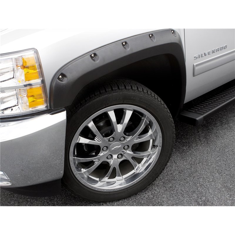 Lund | Rivet Style Fender Flare Set - Chevrolet / GMC 2000-2007