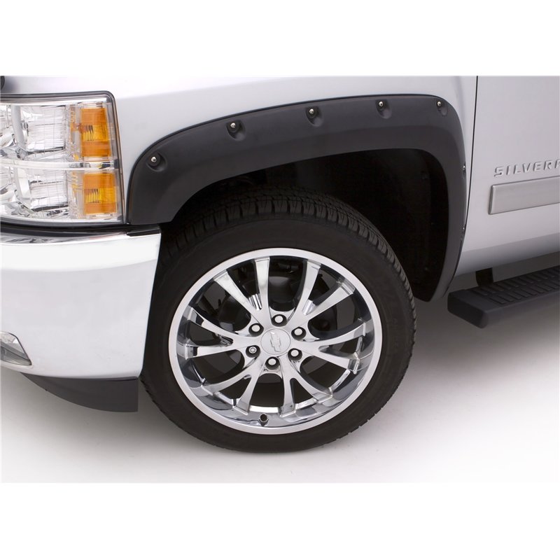 Lund | Rivet Style Fender Flare Set - Chevrolet / GMC 2000-2007