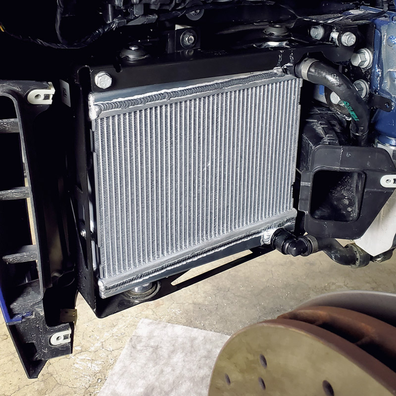 Mishimoto | Performance Auxiliary Radiators - BMW 3.0T 2021-2024