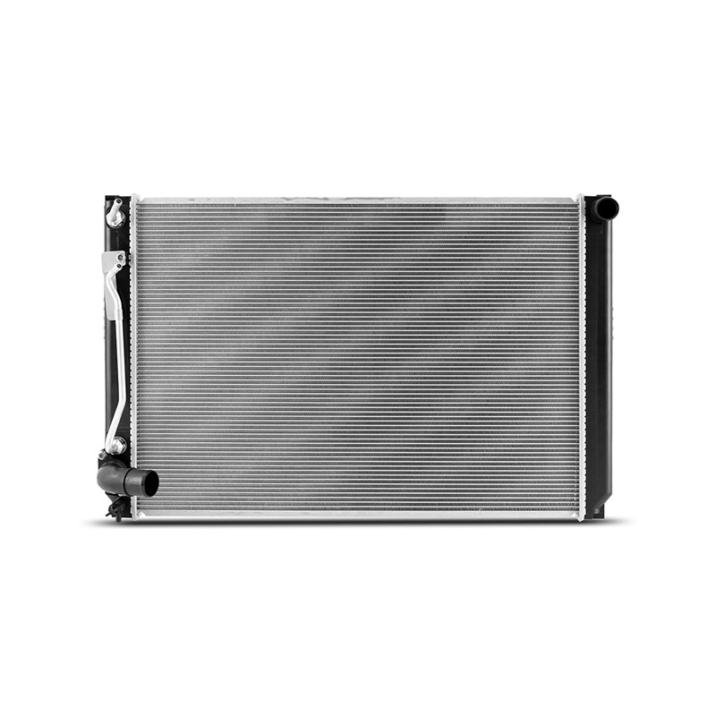 Mishimoto | Replacement Radiator, Fits Toyota Sienna 2005-2006 - Sienna 3.3L 2005-2006