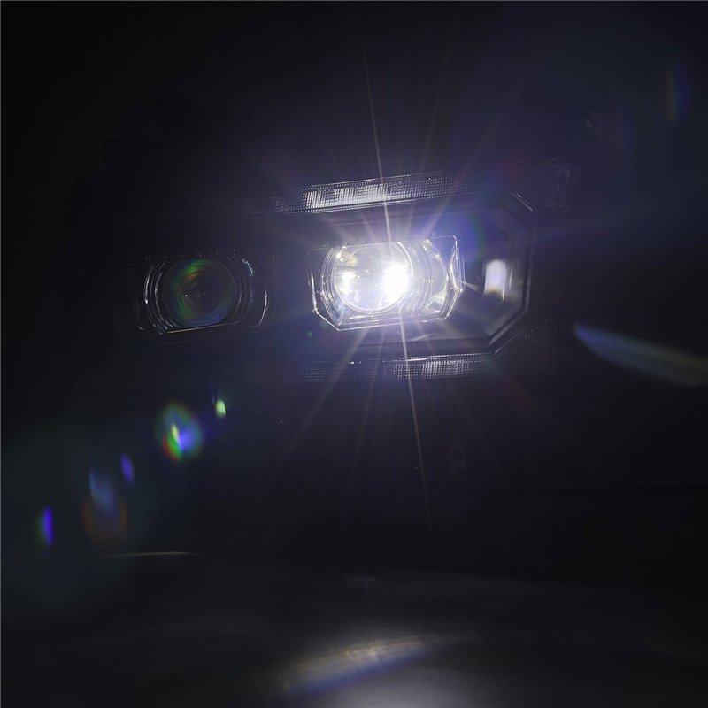 AlphaRex | Projector Headlights Black - Ram 1500 / 2500 / 3500 2019-2022
