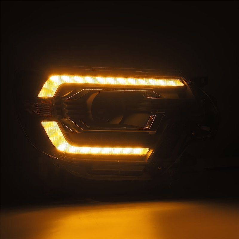 AlphaRex | Projector Headlights Alpha-Black - Tacoma 2.7L / 4.0L 2012-2015