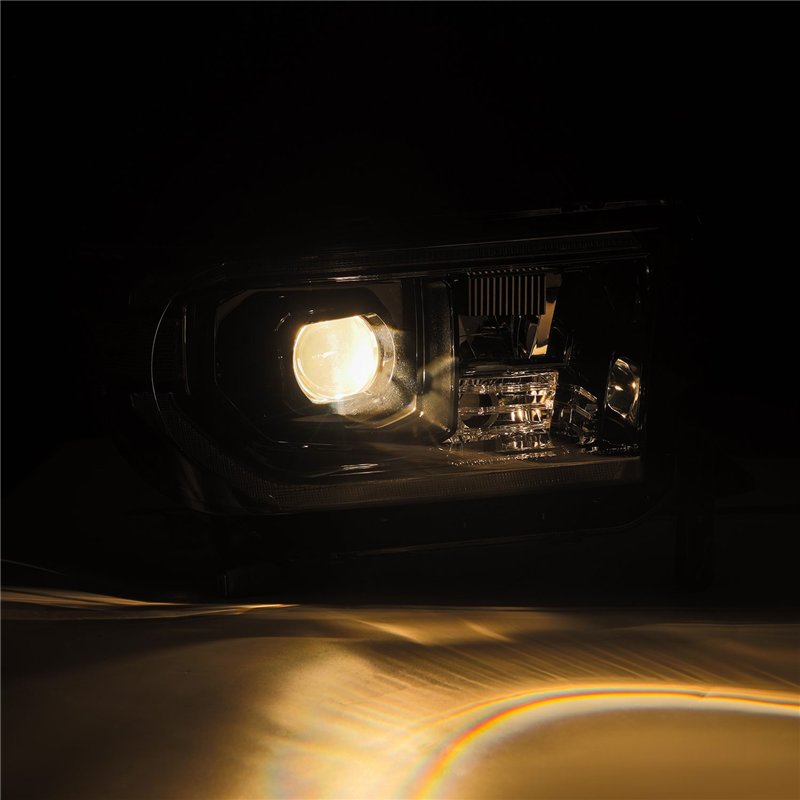 AlphaRex | Projector Headlights Black - Sequoia / Tundra 2007-2017
