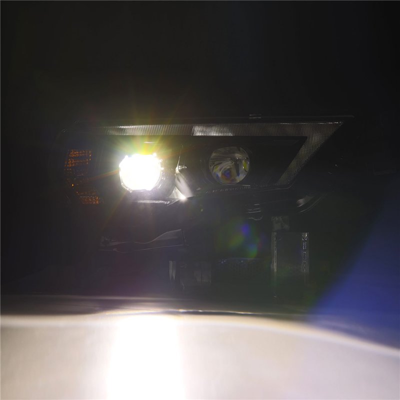 AlphaRex | Projector Headlights Alpha-Black - 4Runner 4.0L 2014-2021