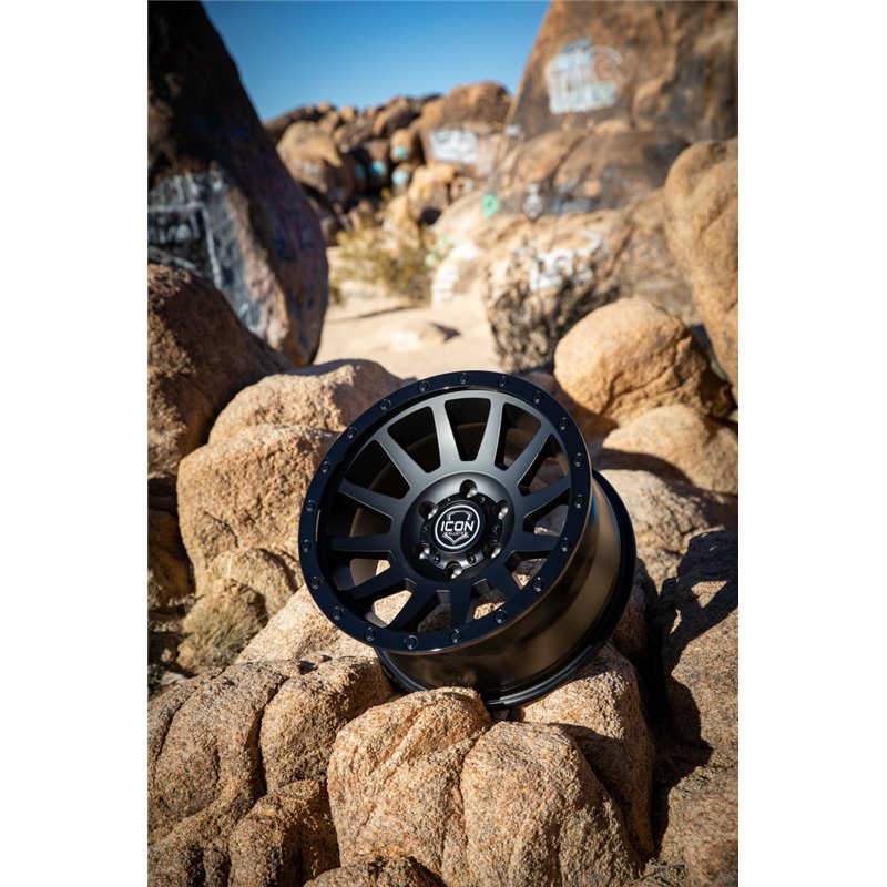 ICON Alloys | Compression 18X9.0 ET25 - Double Black