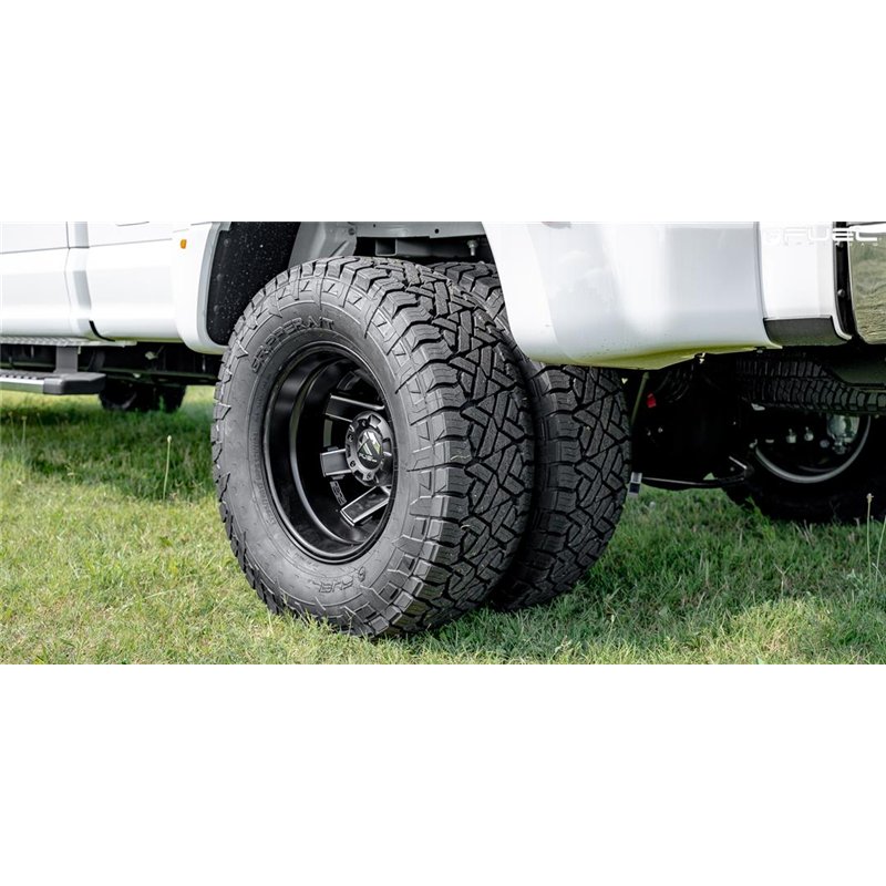 Fuel Off-Road | D538 MAVERICK 24x8.25 ET-176 - MATTE BLACK MILLED