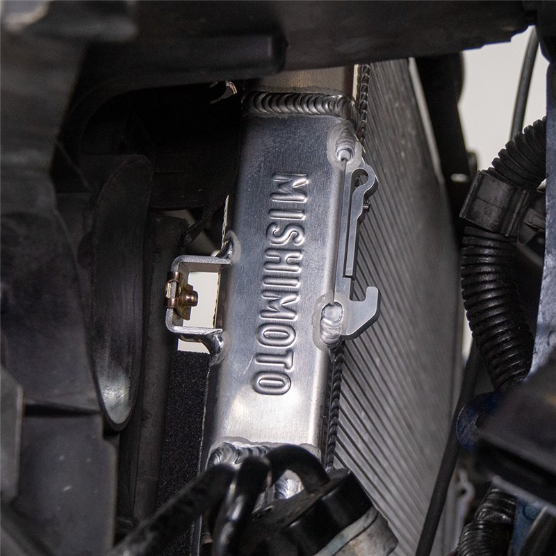 Mishimoto | Performance Aluminum Radiator - Q7 / Cayenne / Touareg 2003-2015