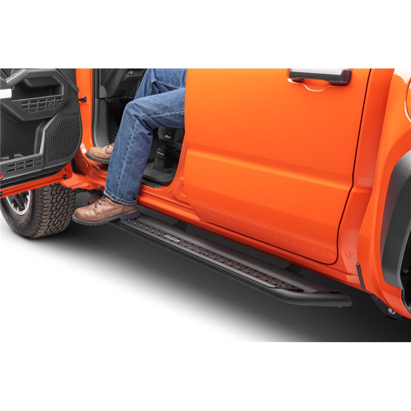 Go Rhino | Dominator Xtreme DSS Side Steps with Rocker Panel Mounting Kit - Double Cab - Tacoma 2.4T 2024-2025
