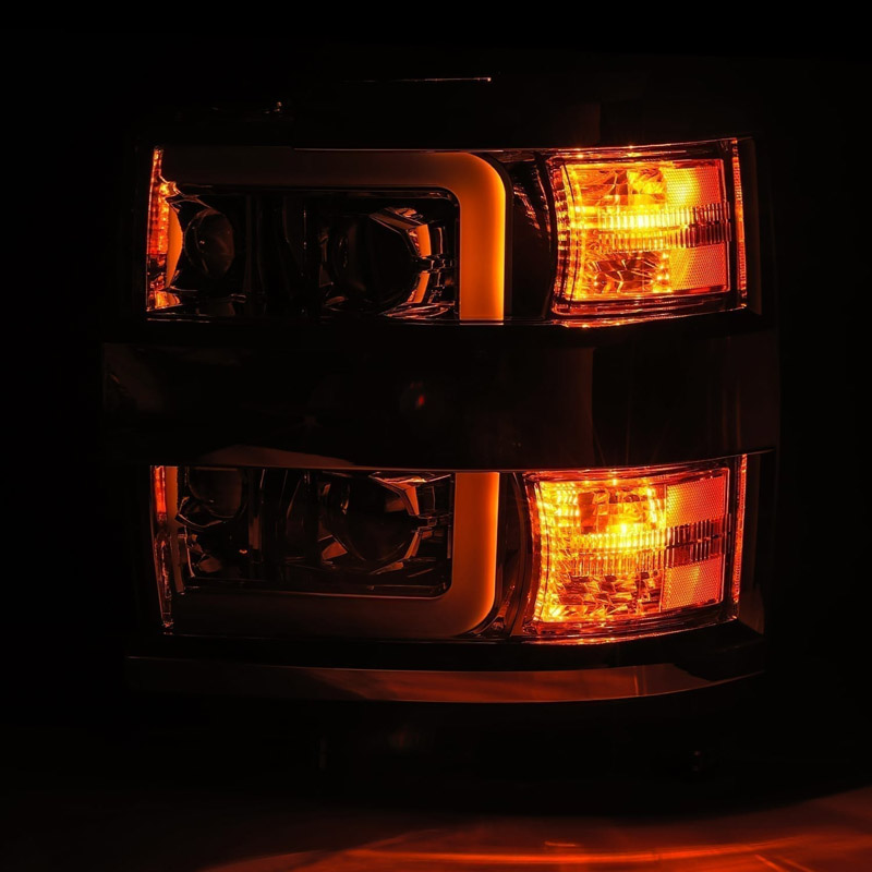 AlphaRex | Projector Headlights Jet Black - Silverado 2500 HD / 3500 HD 6.0L / 6.6L 2019