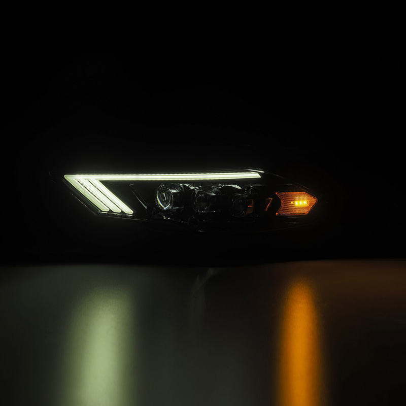 AlphaRex | Projector Headlights Alpha-Black - Mustang 2.3T / 5.0L / 5.2L 2018-2023