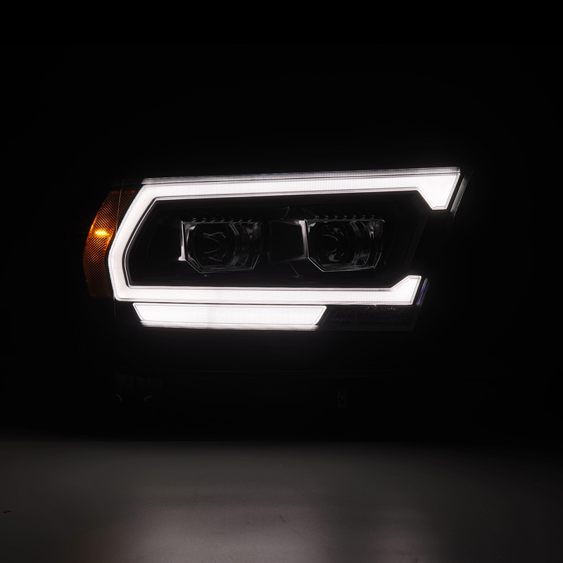 AlphaRex | Projector Headlights Black - Ram 1500 2019-2024