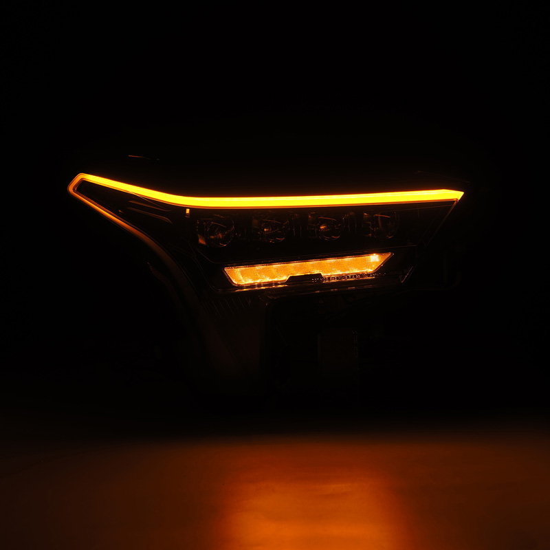 AlphaRex | Projector Headlights Alpha-Black - Sequoia / Tundra 3.4T / 5.7L 2022-2024