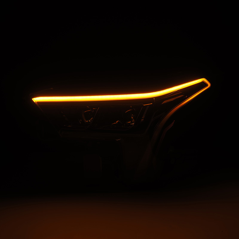 AlphaRex | Projector Headlights Alpha-Black - Sequoia / Tundra 3.4T / 5.7L 2022-2024