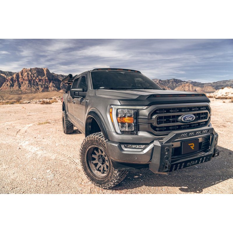 Husky Liners | Aeroskin Lightshield PRO Hood Protector - Silverado 1500 / Limited 2019-2026