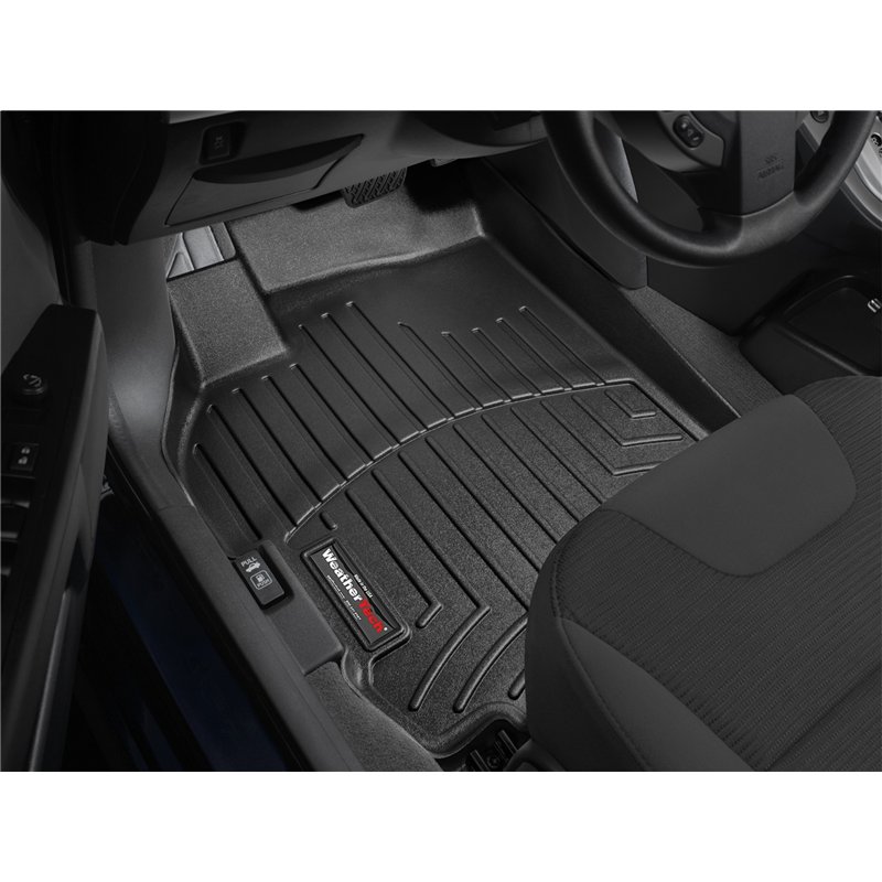 WeatherTech | FloorLiner DigitalFit - Front - Sentra 2.0L / 2.5L 2007-2012