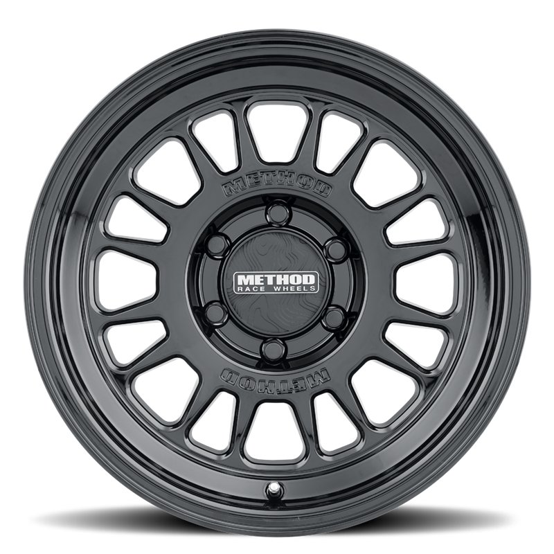 Method Race Wheels | MR318 17x8.5 ET0 - GLOSS BLACK