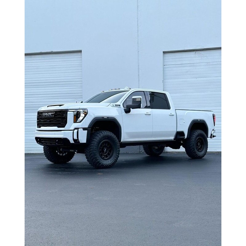 Cognito | 4” Performance Lift Kit - Silverado / Sierra 2500 HD / 3500 HD 6.6L 2020-2025