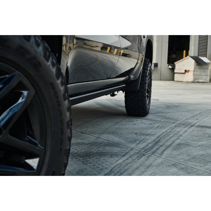 Body Armor | Body Armor 4X4 E-Steps - Chevrolet / GMC 2019-2024