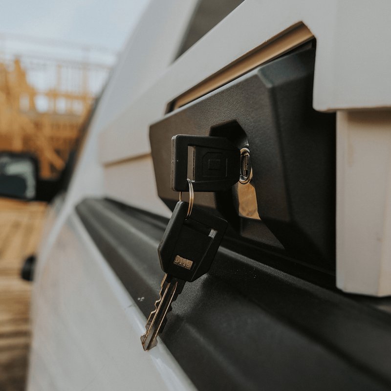 DECKED | Truck Tool Box for Full-Size - White