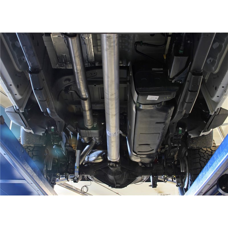 Flowmaster | Outlaw Series Cat Back Exhaust System - Silverado / Sierra 2500 HD / 3500 HD 6.6L 2020-2022