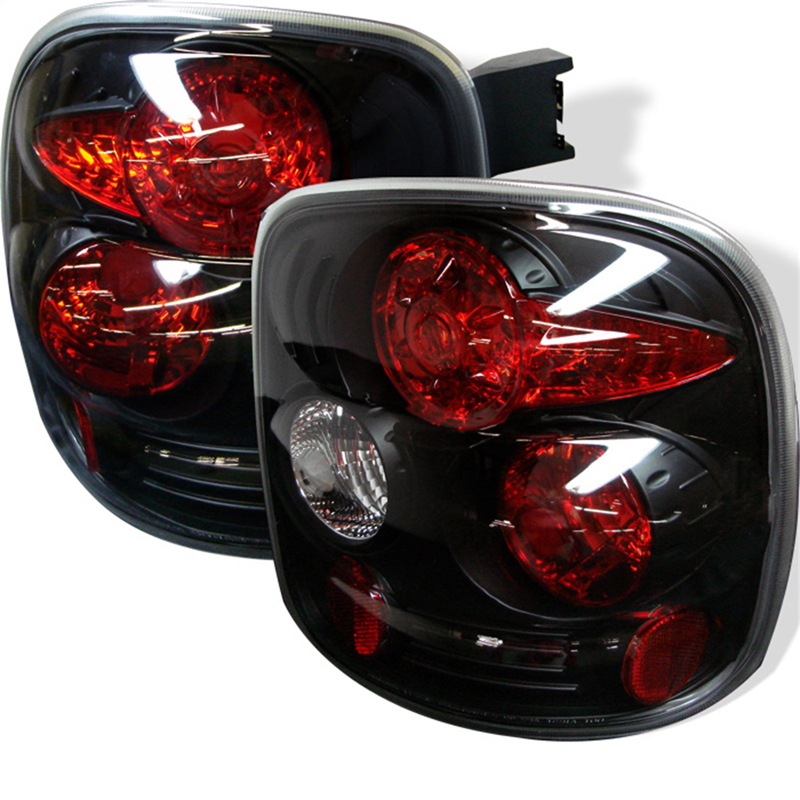 Spyder | Euro Style Tail Lights - Silverado 1500 4.3L / 4.8L / 5.3L 1999-2004