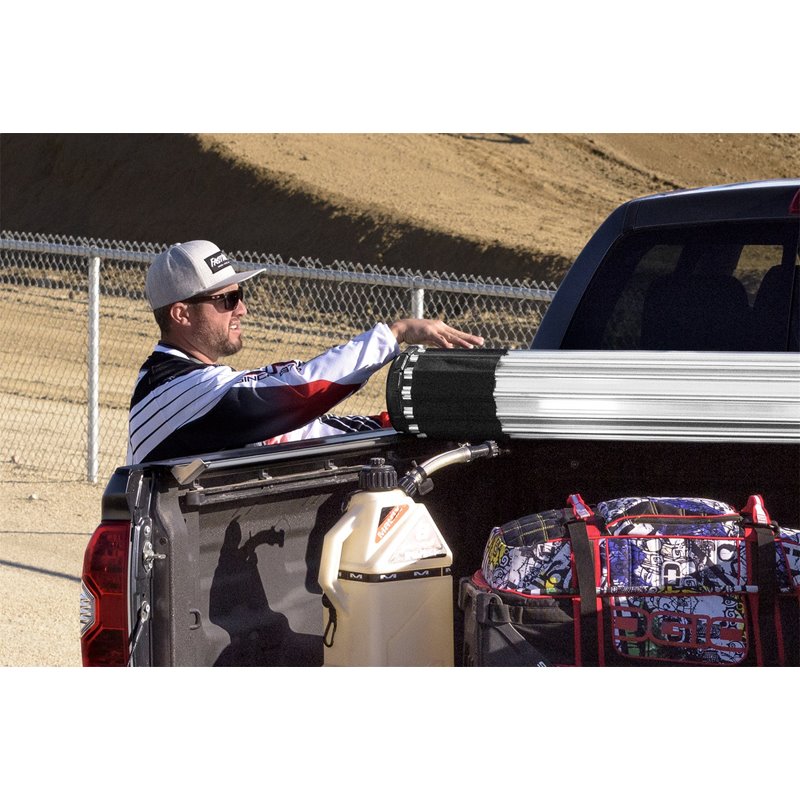 Bak Industries | Revolver X2 Tonneau Cover - Tundra 3.5T 2022-2024