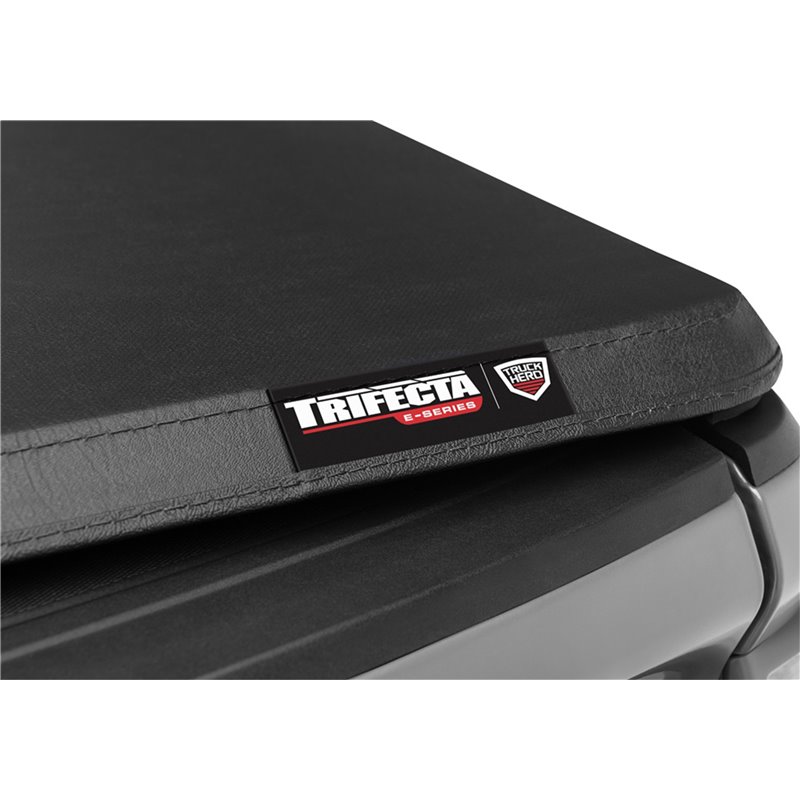 Extang | Trifecta E-Series Tonneau Cover - Frontier 3.8L 2022-2024