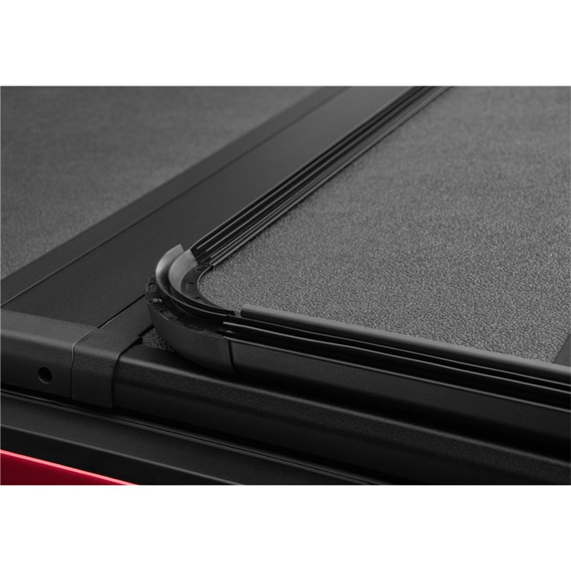 Extang | Solid Fold 2.0 Tonneau Cover - Silverado / Sierra 1500 2019-2024