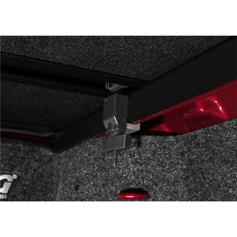 Extang | Solid Fold 2.0 Tonneau Cover - Silverado / Sierra 1500 2019-2024