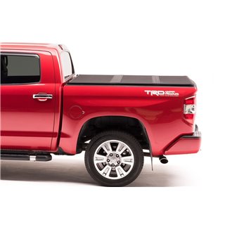 Extang | Solid Fold 2.0 Tonneau Cover - Tundra 4.0L / 4.6L / 5.7L 2014-2021