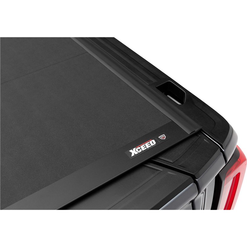 Extang | Xceed Tonneau Cover - Colorado / Canyon  2015-2022