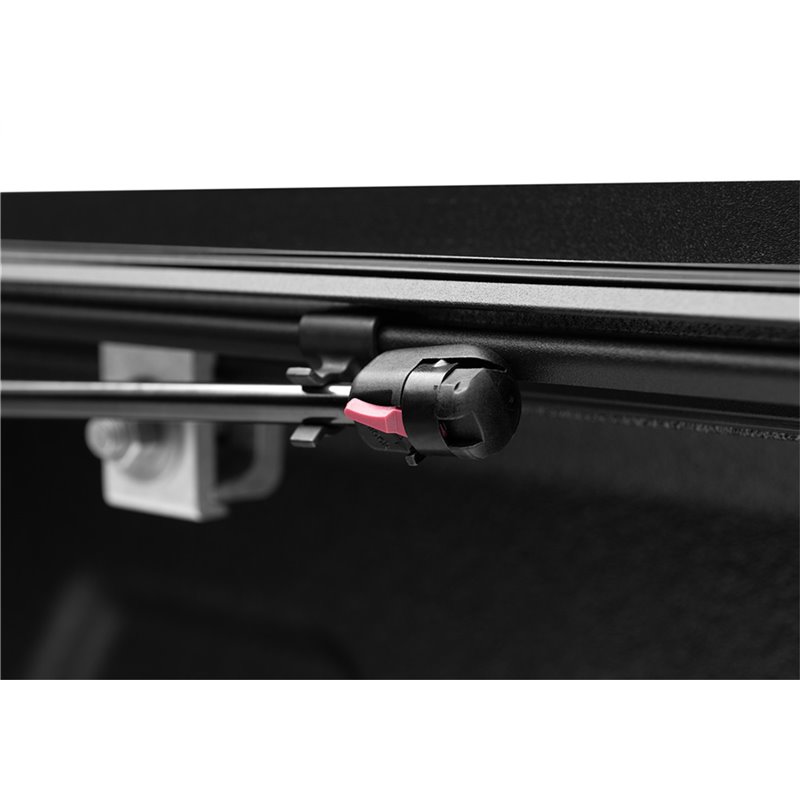 Extang | Xceed Tonneau Cover - Colorado / Canyon  2015-2022