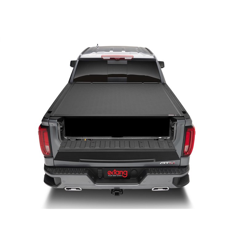 Extang | Xceed Tonneau Cover - Colorado / Canyon  2015-2022