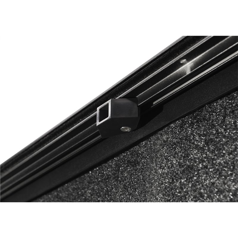 Retrax | Retrax IX Tonneau Cover - Silverado / Sierra 1500  2014-2018