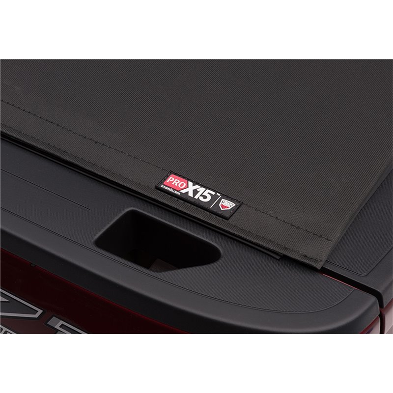 TruXedo | Pro X15 Tonneau Cover - Frontier 3.8L 2022-2024