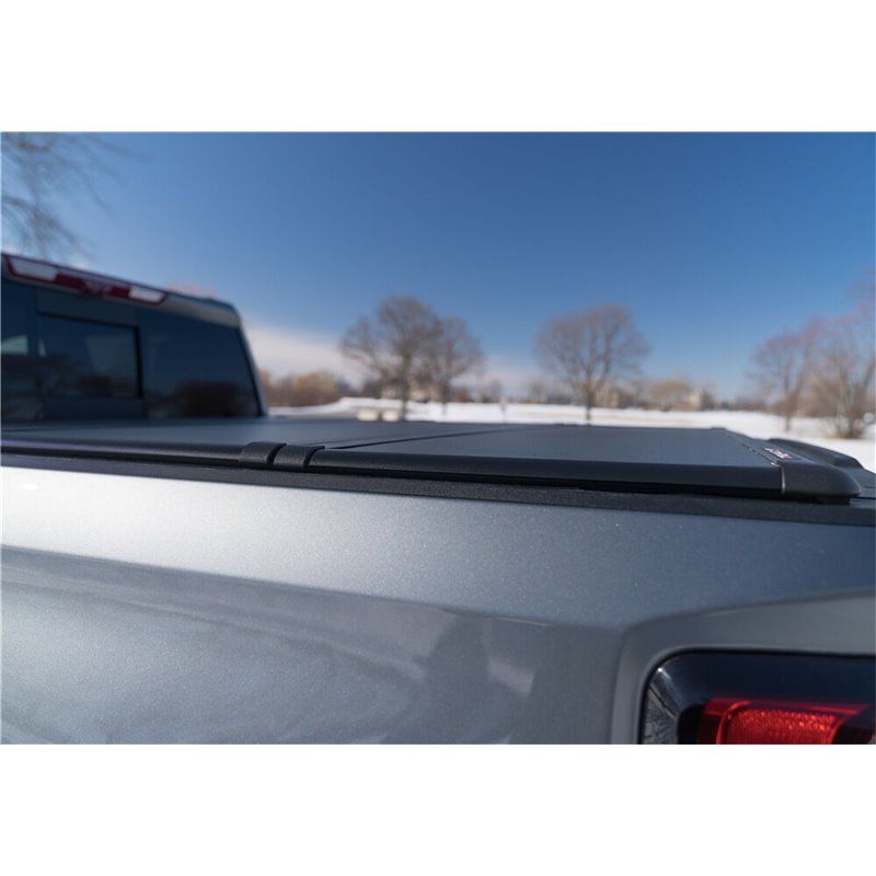 Undercover | Triad Tonneau Cover - Tacoma 2.7L / 3.5L 2016-2023