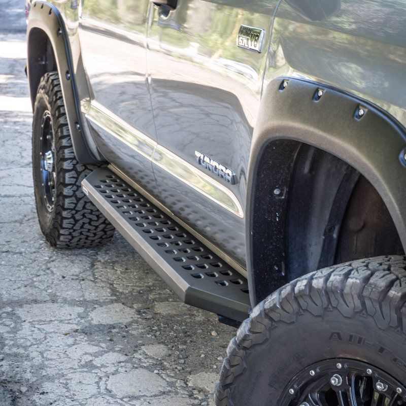 Go Rhino | RB20 Running Boards w/ Mounting Brackets Kit - F-150 / F-250 / F-350 2015-2021