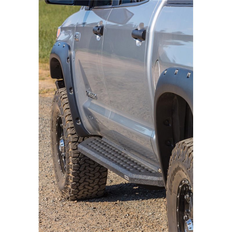 Go Rhino | RB20 Running Boards w/ Mounting Brackets Kit - Tacoma 2.7L / 4.0L 2005