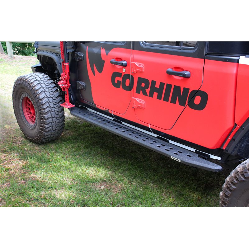 Go Rhino | RB20 Slim Line Running Boards w/ Mounting Bracket Kit - Gladiator 3.6L 2020