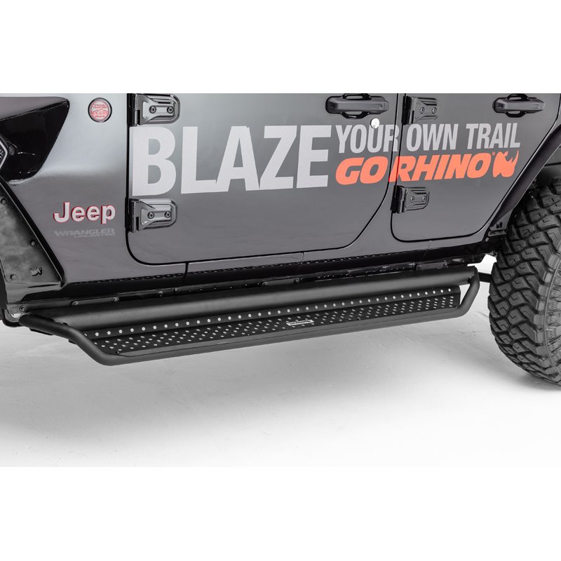 Go Rhino | Dominator Xtreme D1 Side Steps w/ Mounting Brackets Kit - Textured Black - Wrangler (JL) 2.0T / 3.6L 2018