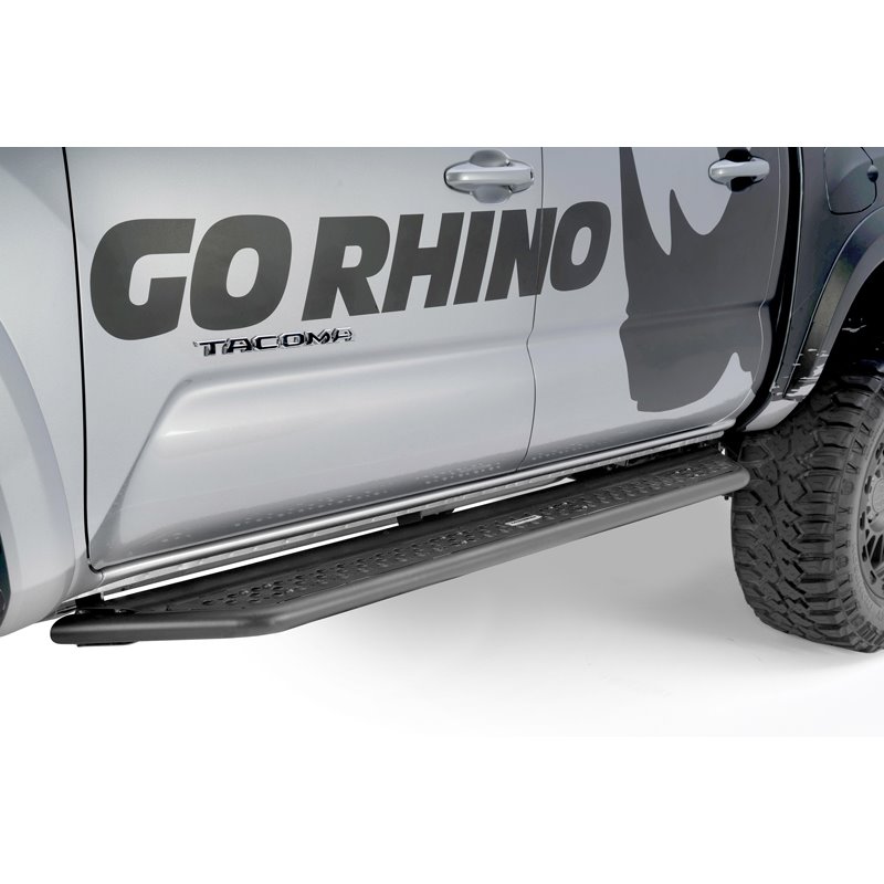 Go Rhino | Dominator Xtreme D6 Side Steps w/ Mounting Brackets Kit - Tacoma 2.7L / 4.0L 2005