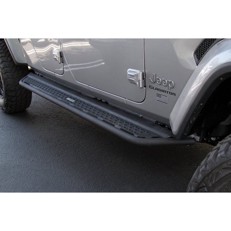 Go Rhino | Dominator Xtreme D6 Side Steps w/ Mounting Brackets Kit - Textured Black - Gladiator 3.6L 2020