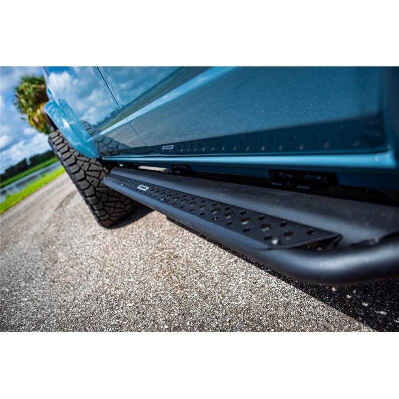 Go Rhino | Dominator Xtreme DSS Side Steps w/ Mounting Bracket Kit - Bronco 2.3T / 2.7T 2021