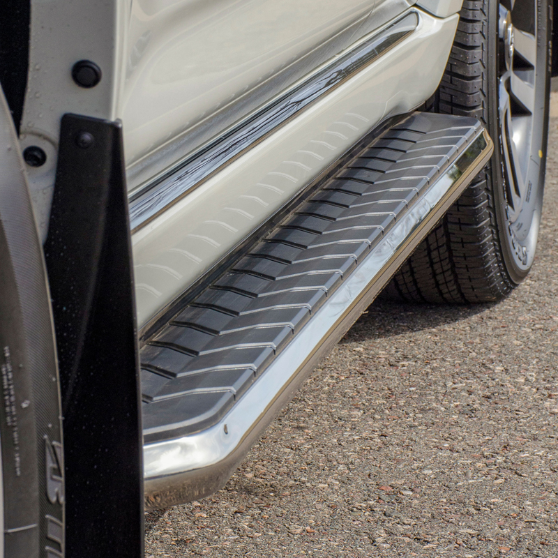 ARIES | AeroTread 5" x 67" Polished Stainless Running Boards - Grand Cherokee 3.0L / 3.6L / 5.7L 2011-2022