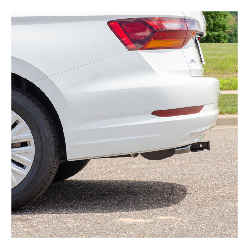 CURT | Class 1 Trailer Hitch, 1-1/4" Receiver - Jetta 1.4T / 1.5T / 1.8T 2019-2022