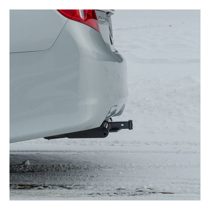 CURT | Class 2 Trailer Hitch, 1-1/4" Receiver - Avalon / Camry 2.5L / 3.5L 2012-2018