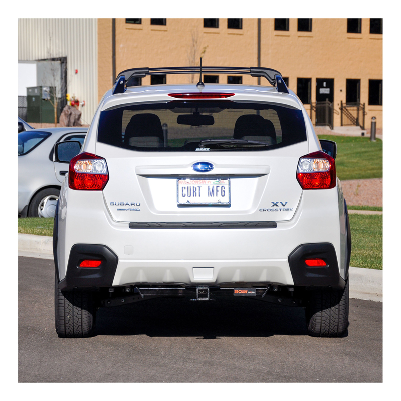 CURT | Class 3 Trailer Hitch, 2" Receiver - Crosstrek / XV Crosstrek 2.0L 2013-2017